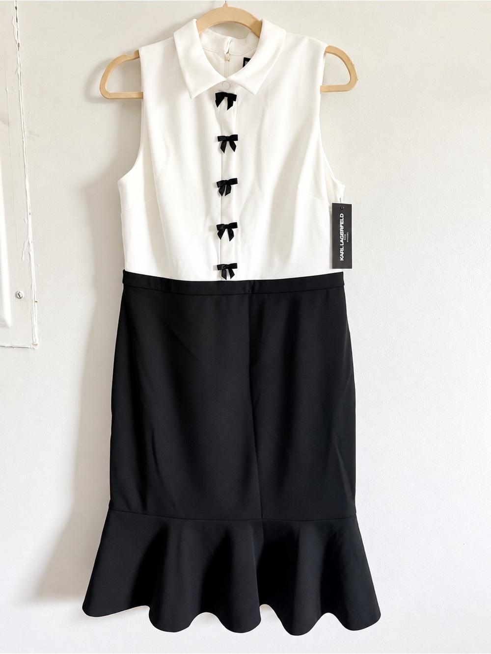Karl Lagerfeld Black and White Sleeveless Bow-Front Fit-and-Flare Dress